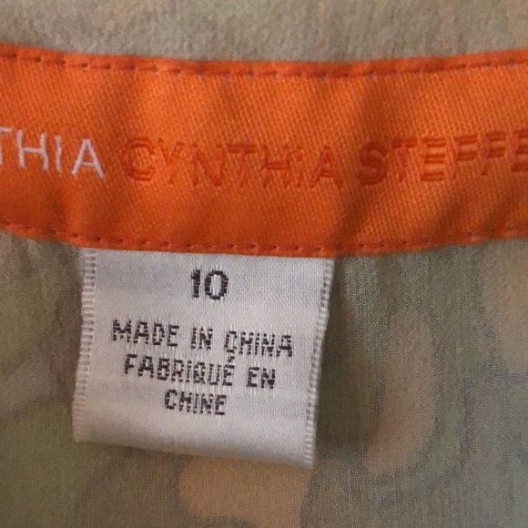 Cynthia Steffe silk floral top - Picture 2 of 8